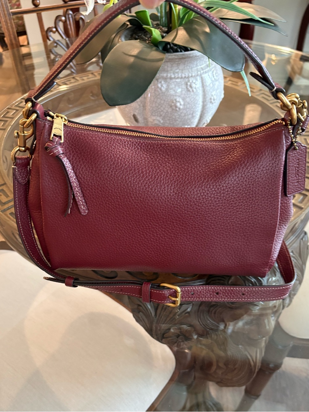 ♥️♥️COACH SHAY CONVERTIBLE SHOULDER/CROSSBODY BURGUNDY PEBBLED LEATHER BAG!♥️♥️ - Picture 1 of 10